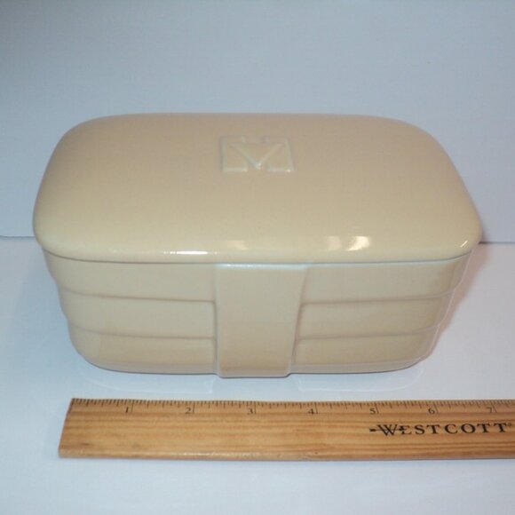 Hall China Co. for Hotpoint Refrigerators Vtg 1940 Loaf Dish w/ Lid Ceramic Gold - Picture 1 of 10